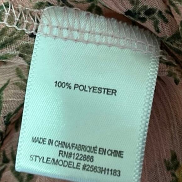 Status by Chenault Pink Floral Flutter Sleeve Keyhole Ruffle Blouse Top Size M - Picture 5 of 5